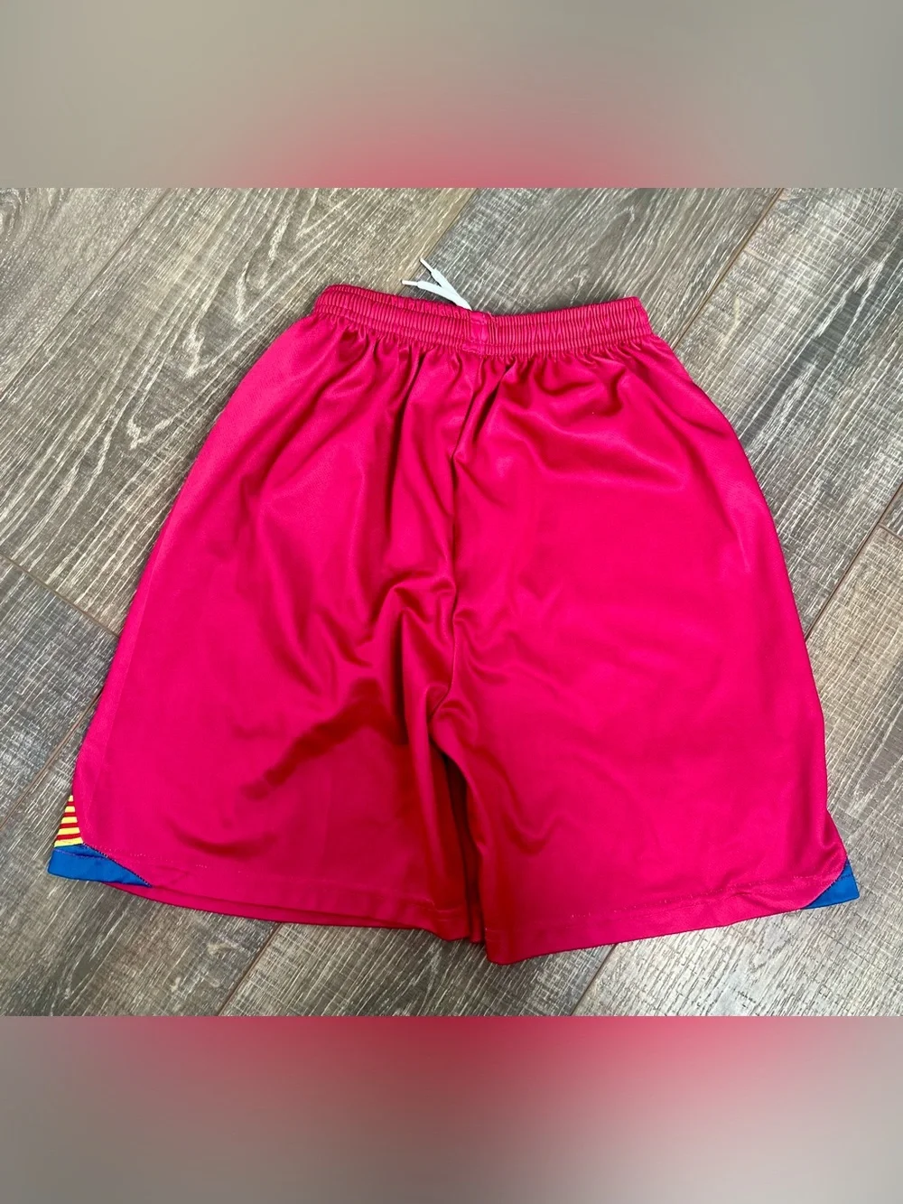 Nike FC Barcelona Red kid’s Soccer Shorts - Size large